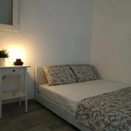Apartamento La Zarzuela *